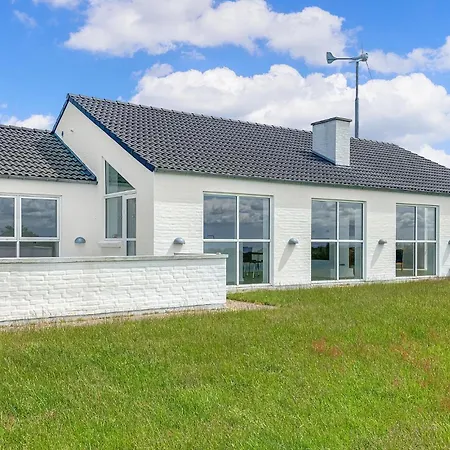 Feriehus 4 Bedroom Amazing In Knebel